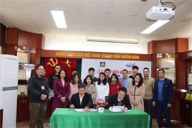 Lễ ký kết hợp tác với Trung tâm dịch vụ việc làm Hà Nội